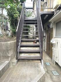 2/2 エントランス