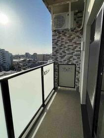 13/16 バルコニー