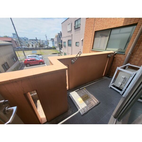 13/13 バルコニー