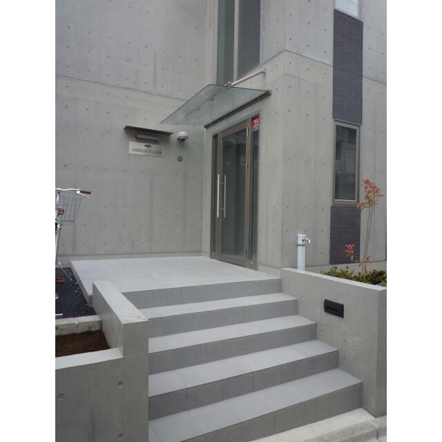 2/3 エントランス