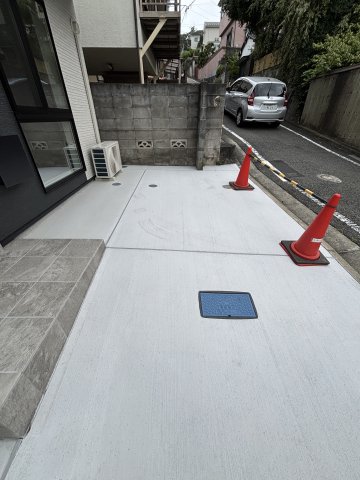 1/2 駐車場