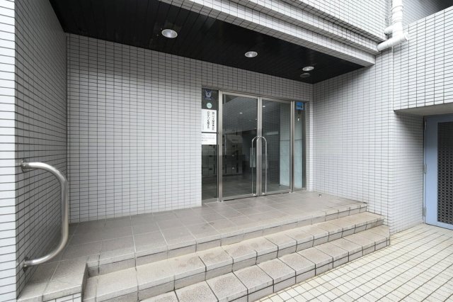 3/4 エントランス