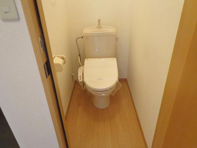 18/24 トイレ