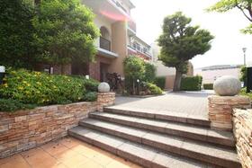 15/16 エントランス