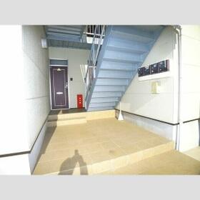 14/15 エントランス