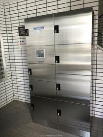 16/16 エントランス