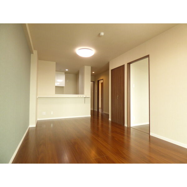 4/13 リビング/ダイニング