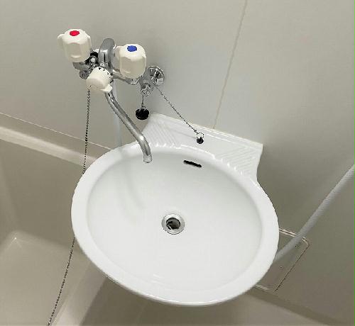 13/14 エントランス