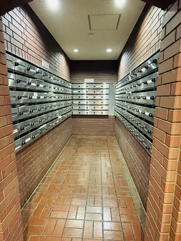 19/20 エントランス