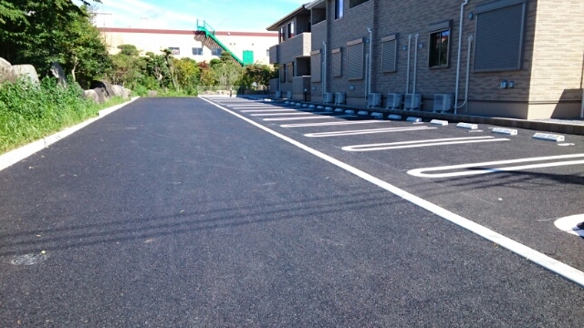 14/20 駐車場