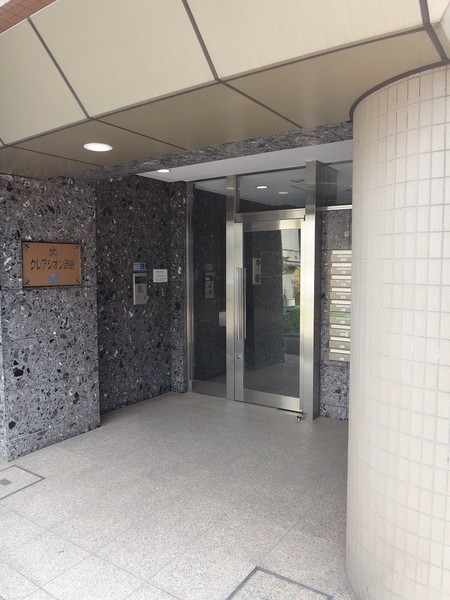 14/14 エントランス