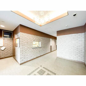 4/4 エントランス