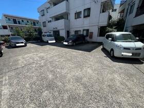 2/2 駐車場