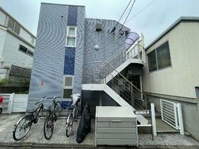 14/15 エントランス