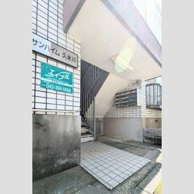 15/15 エントランス