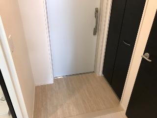 13/30 玄関
