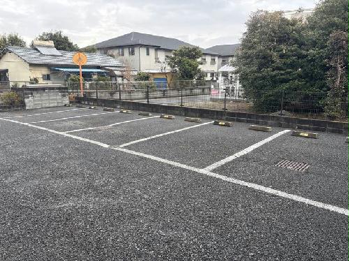 12/13 駐車場