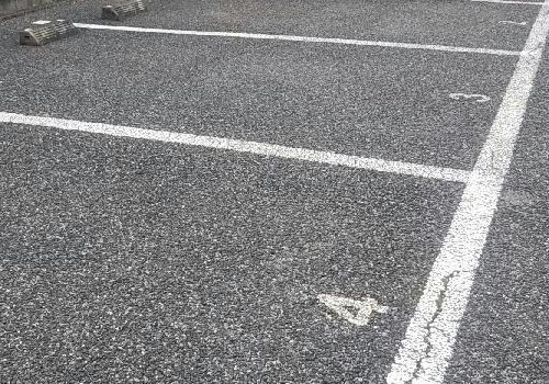 14/14 駐車場