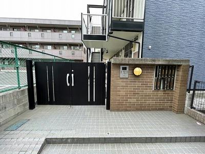 14/24 エントランス