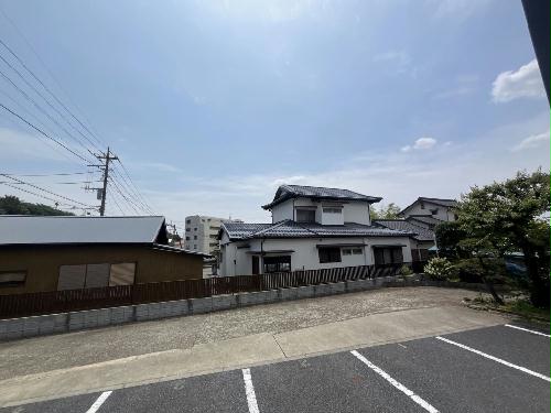 2/4 エントランス