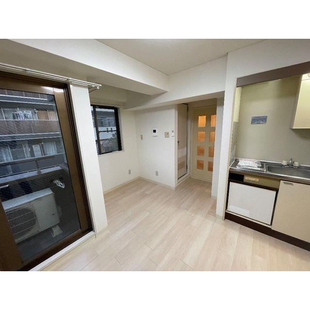 4/15 リビング/ダイニング