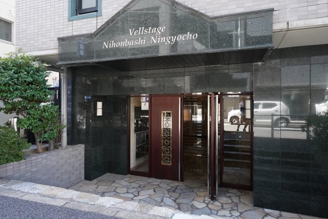 24/26 エントランス