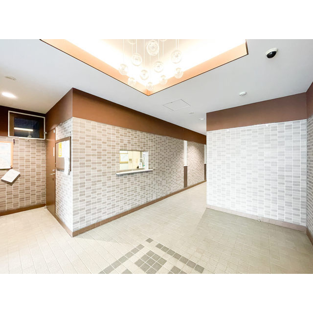 4/4 エントランス