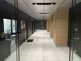 2/2 エントランス