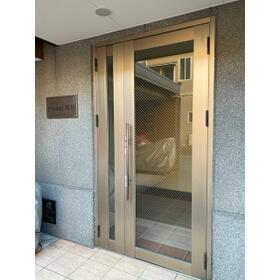 3/7 エントランス