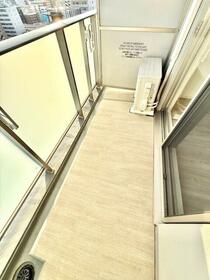 13/16 バルコニー