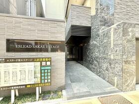 16/16 エントランス