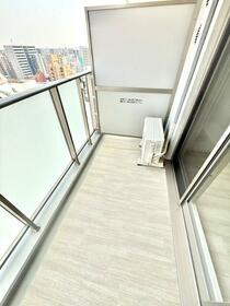 13/16 バルコニー