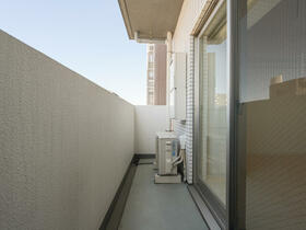 13/16 バルコニー