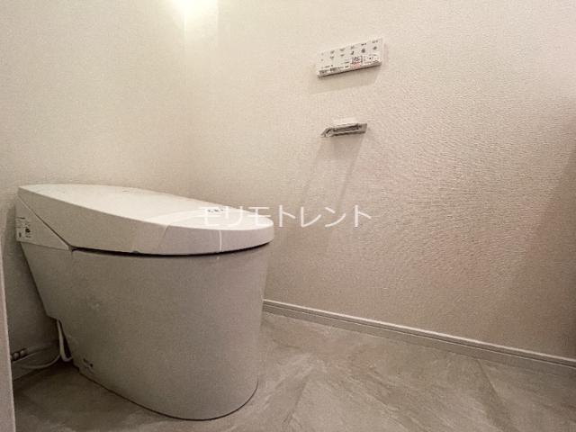 15/17 トイレ