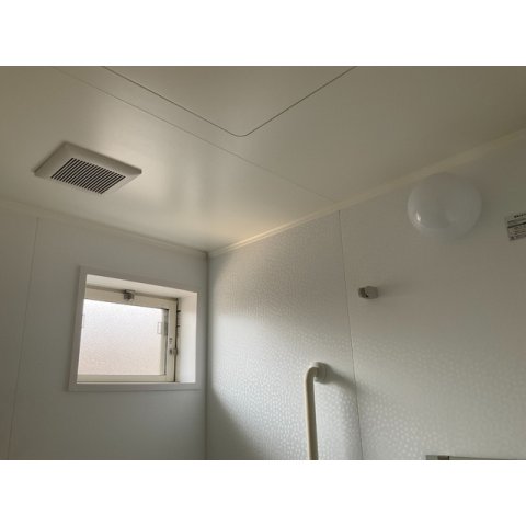 14/22 浴室