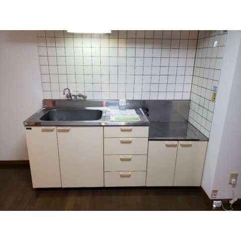13/23 キッチン