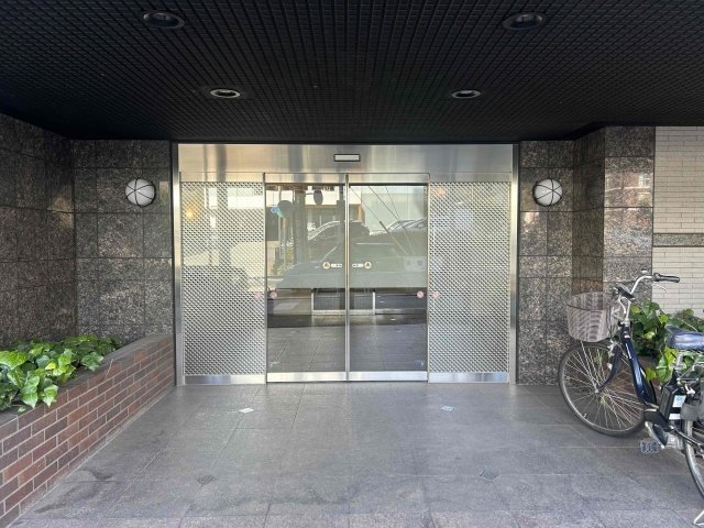 5/8 エントランス