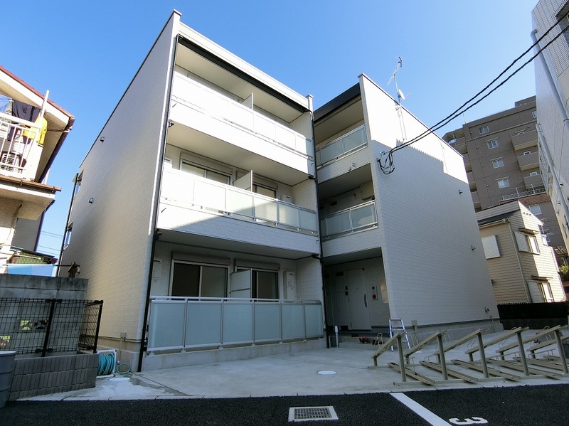 17/18 エントランス