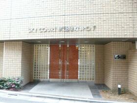 2/2 エントランス