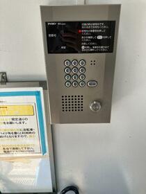 4/4 エントランス