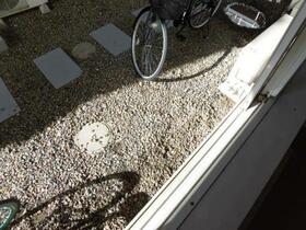 13/22 バルコニー