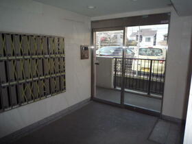 13/13 エントランス