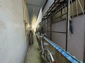 13/13 エントランス