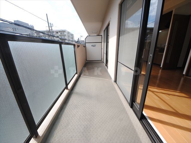 20/30 バルコニー