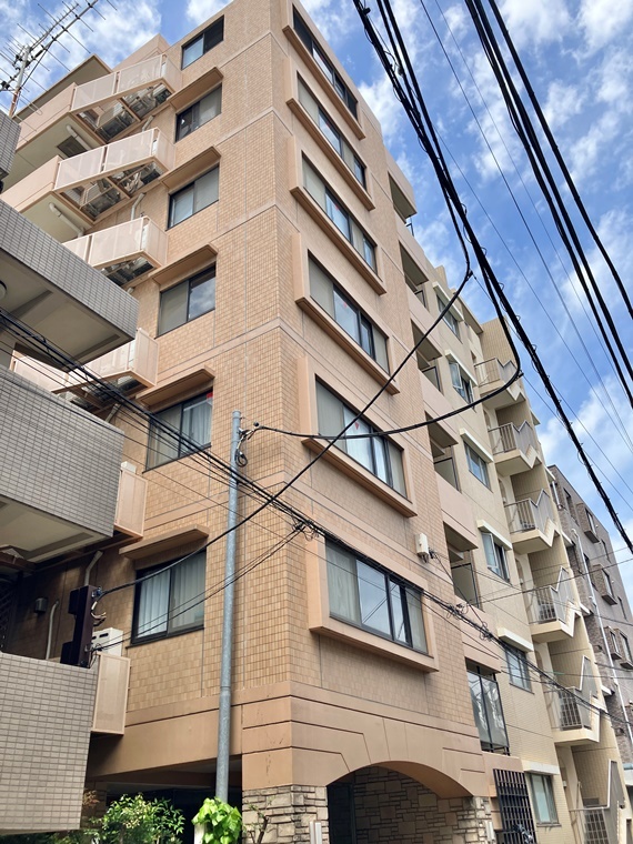 1/16 外観