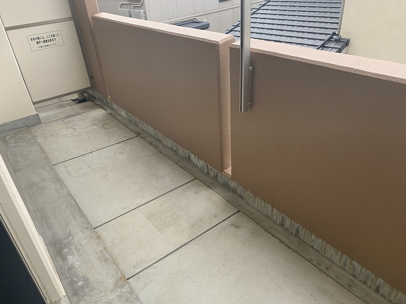 13/22 バルコニー