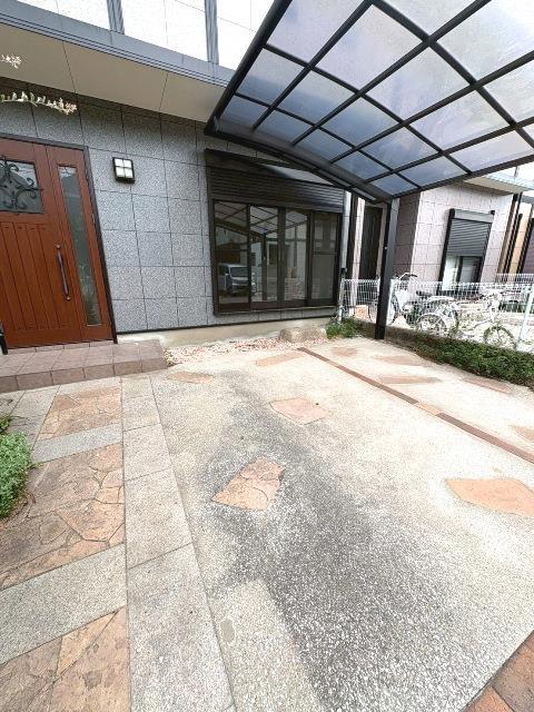 2/2 駐車場