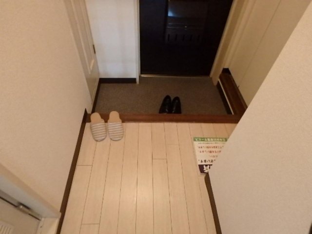 6/18 玄関