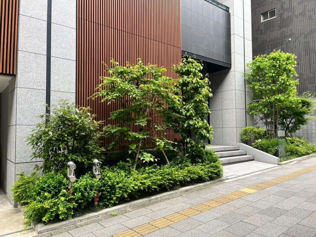 2/3 エントランス