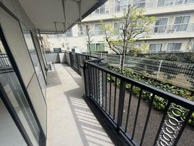 13/16 バルコニー